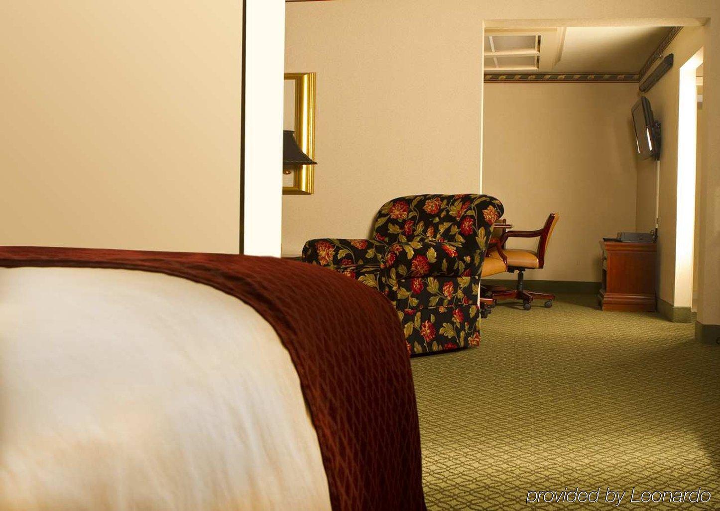 Hotel Doubletree By Hilton Airport