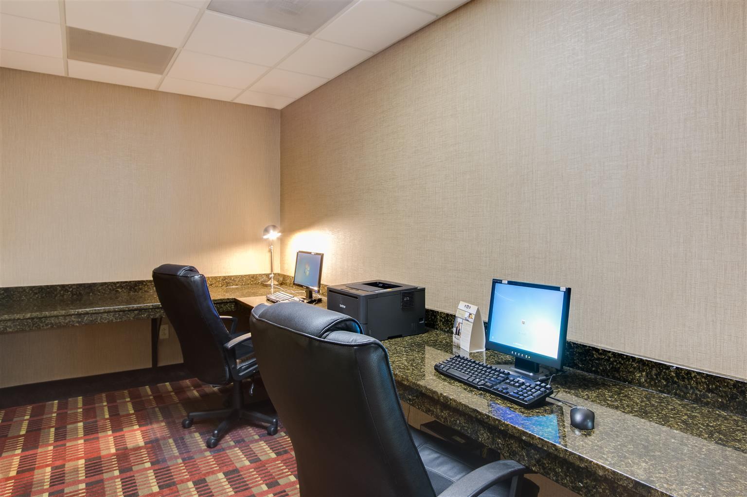 Best Western Plus Belle Meade & Hotel 2*