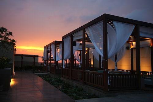 Super 8 By Wyndham Downtown Hotel 2*