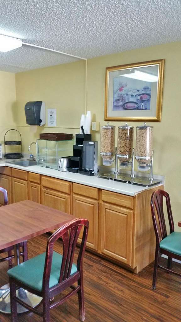 Hotel Americas Best Value Inn-nashville/airport South