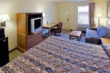 Motel Americas Best Value Near Downtown