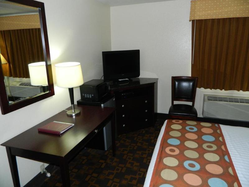 Luxe Hotel 2*