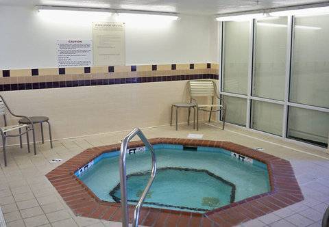 Hotel Springhill Metrocenter 3*