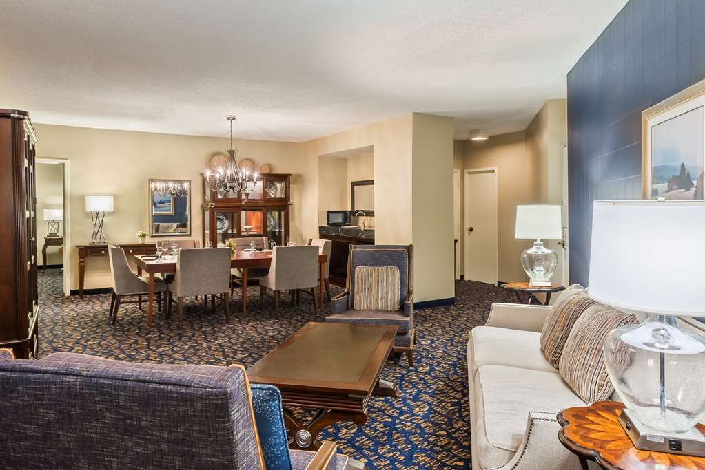 Doubletree By Hilton Downtown