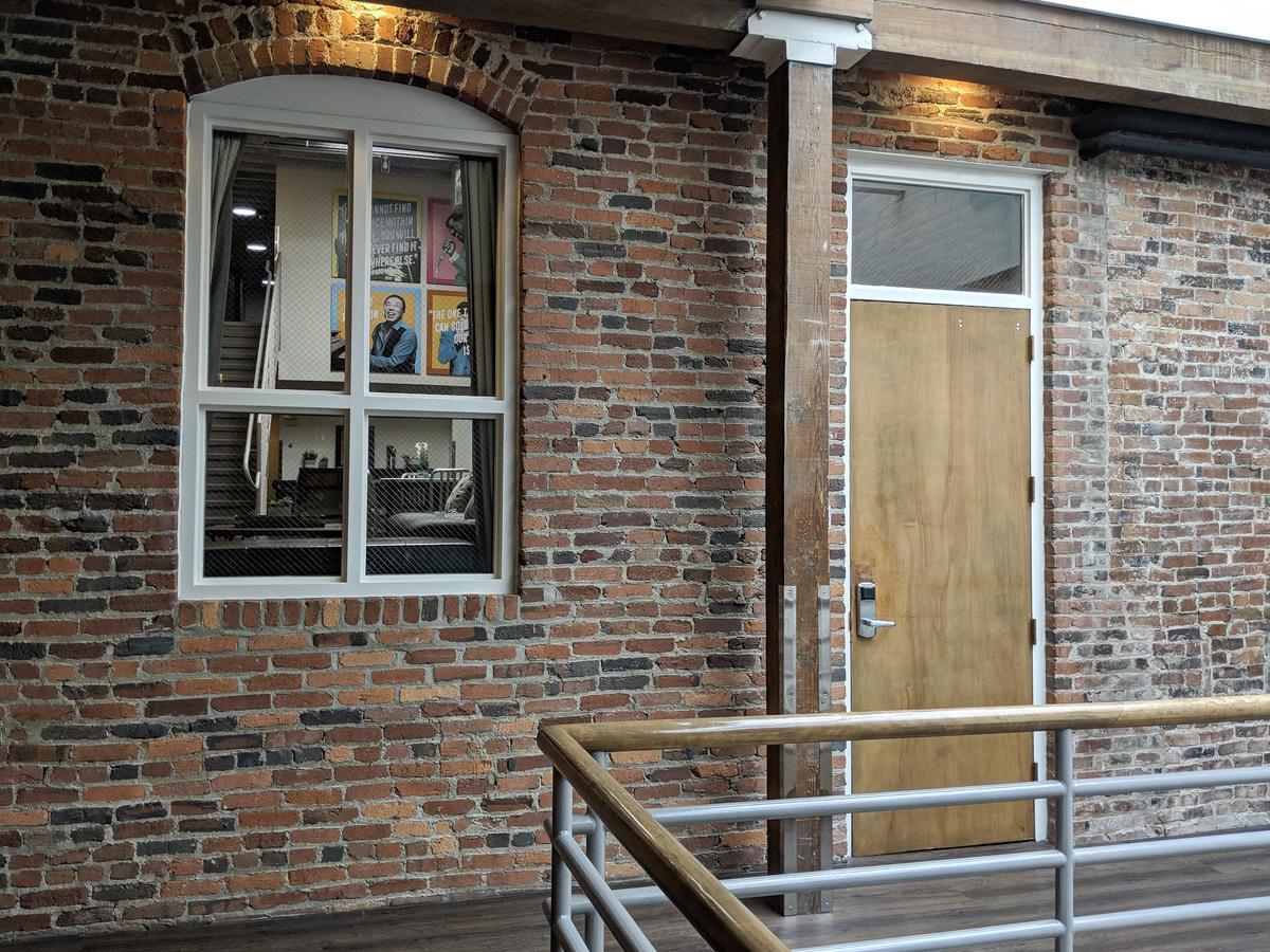Downtown - Adults Only Hostel