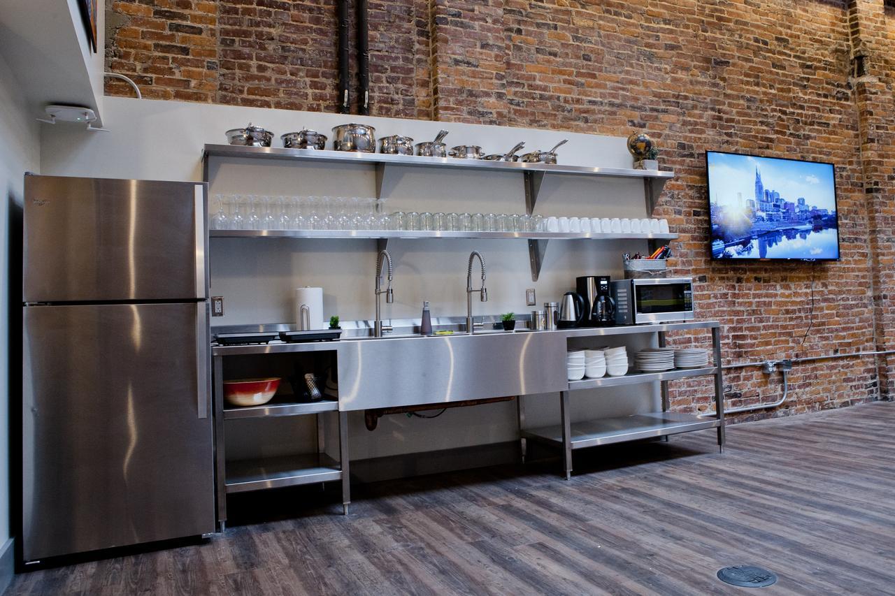 Hostel Downtown - Adults Only
