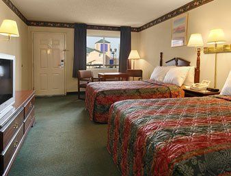 Hotel Days By Wyndham Airport East 2*