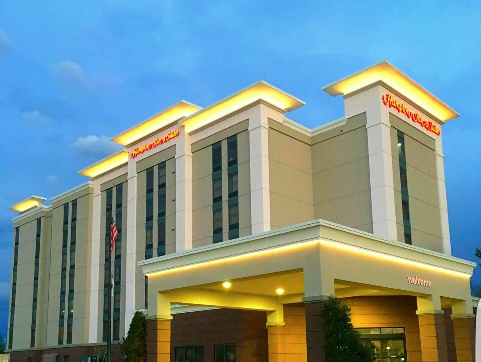 Hampton & Nashville-airport Hotel