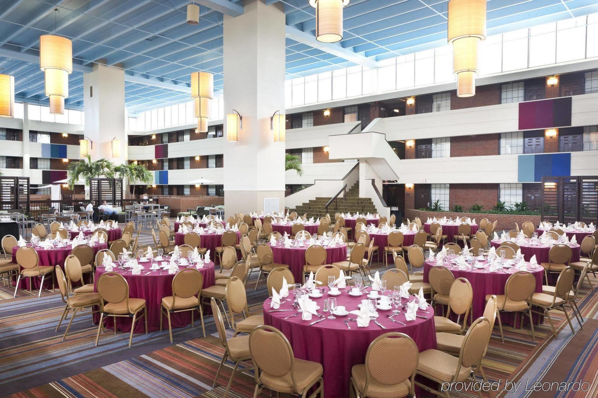 The At Opryland, A Gaylord Nashville