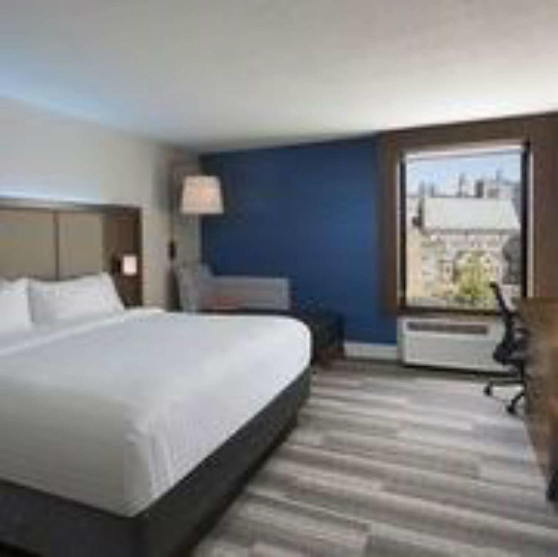 Express Nashville-downtown - Broadway By Ihg Hotel