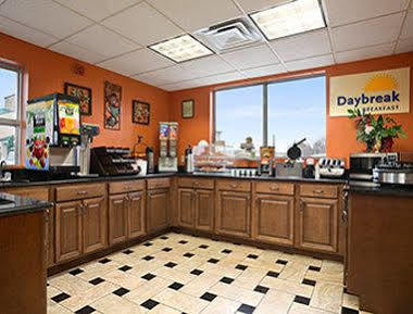 Days By Wyndham Airport East 2* Nashville
