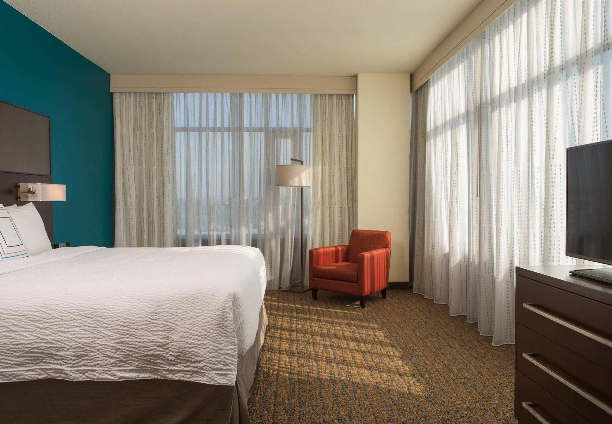 By Marriott Vanderbilt/west End Nashville