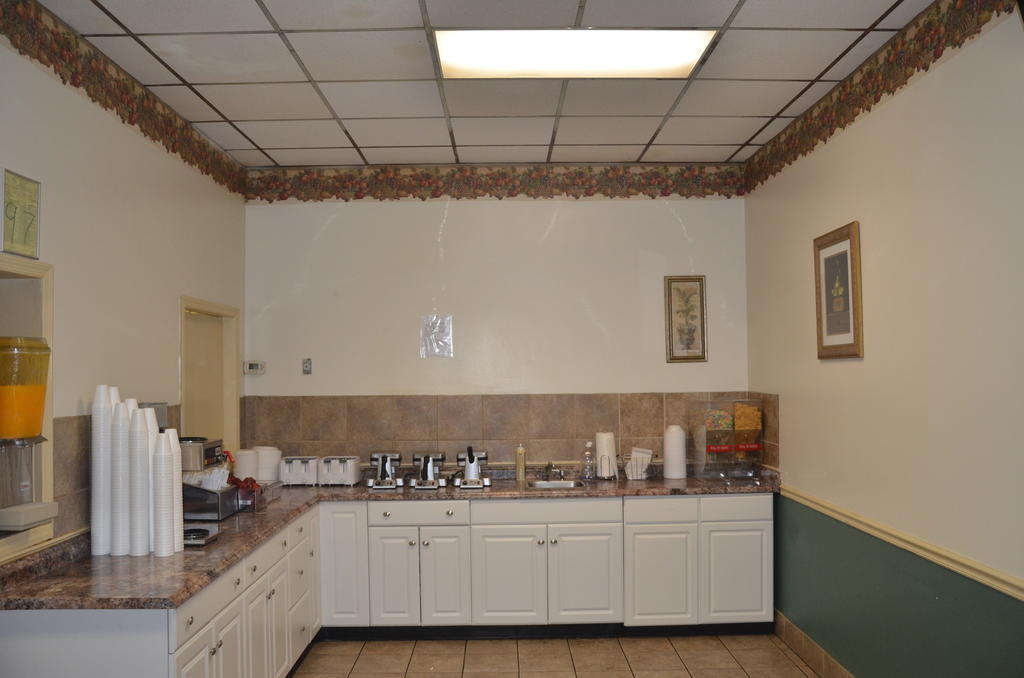 Hotel Knights - Downtown 2*