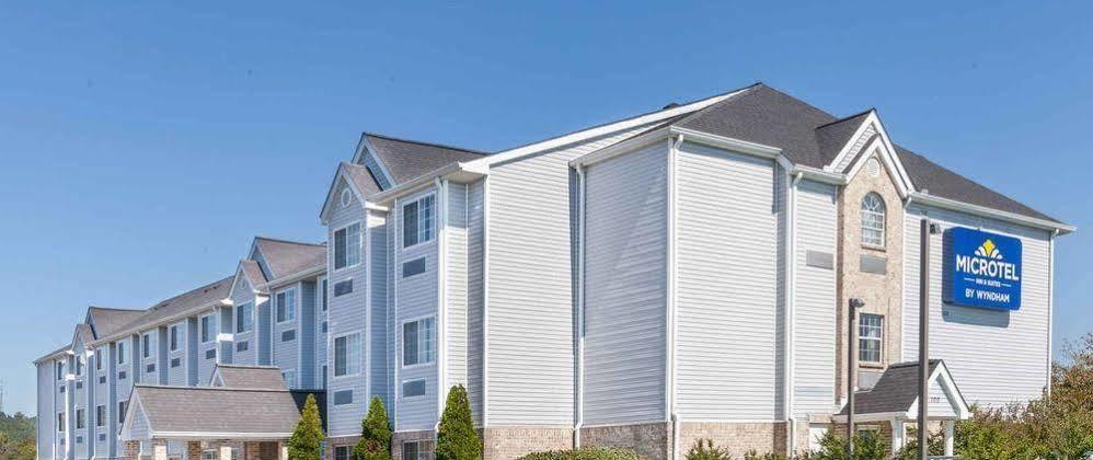 Hotel Microtel & By Wyndham