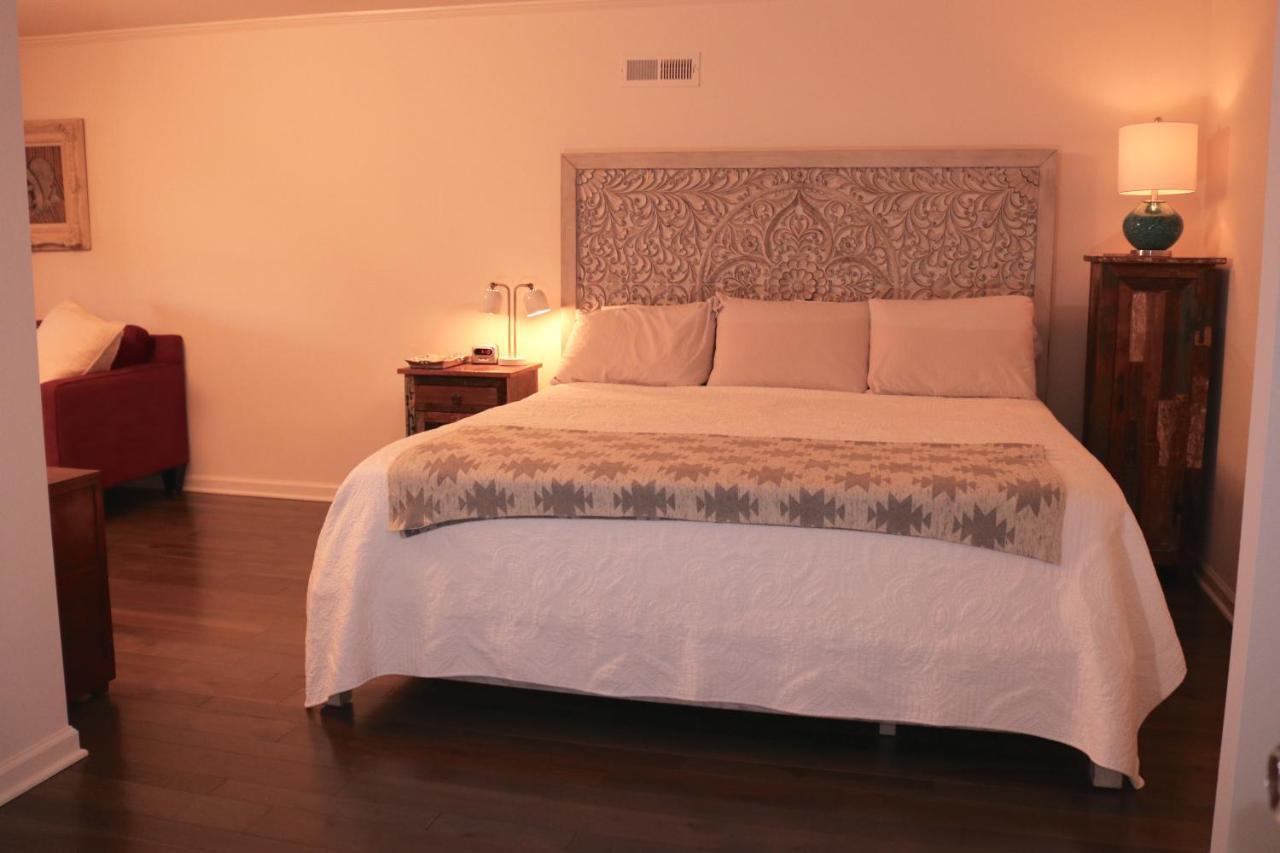 Belmont Blvd Bed & Breakfast Nashville