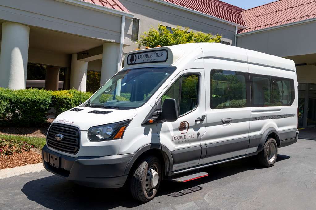 Doubletree By Hilton Airport Hotel