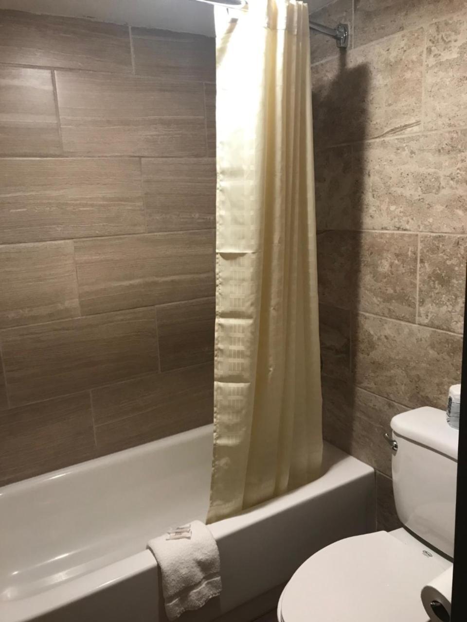 Regency Inn & Suites Inn