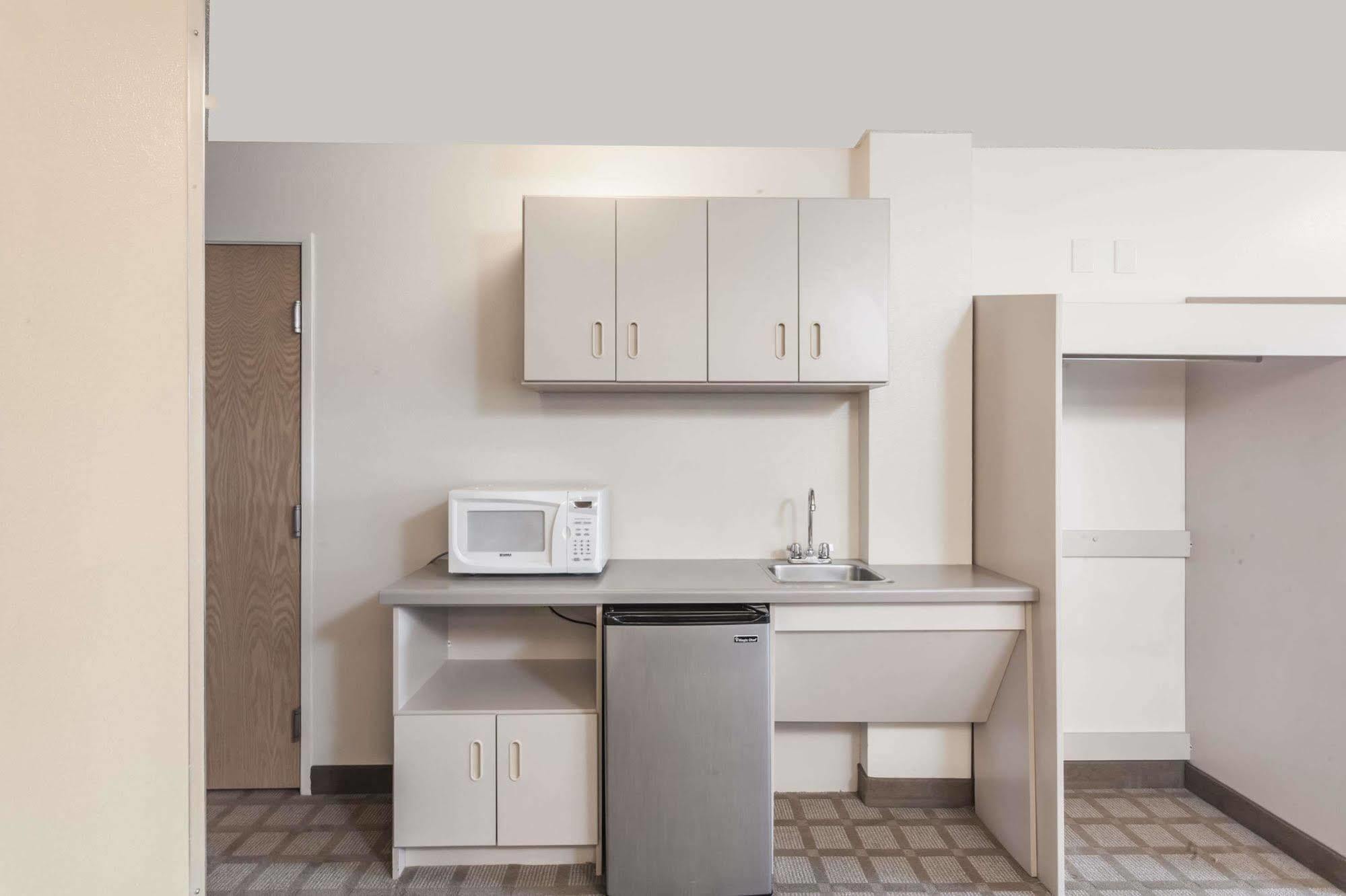 Microtel & By Wyndham Nashville