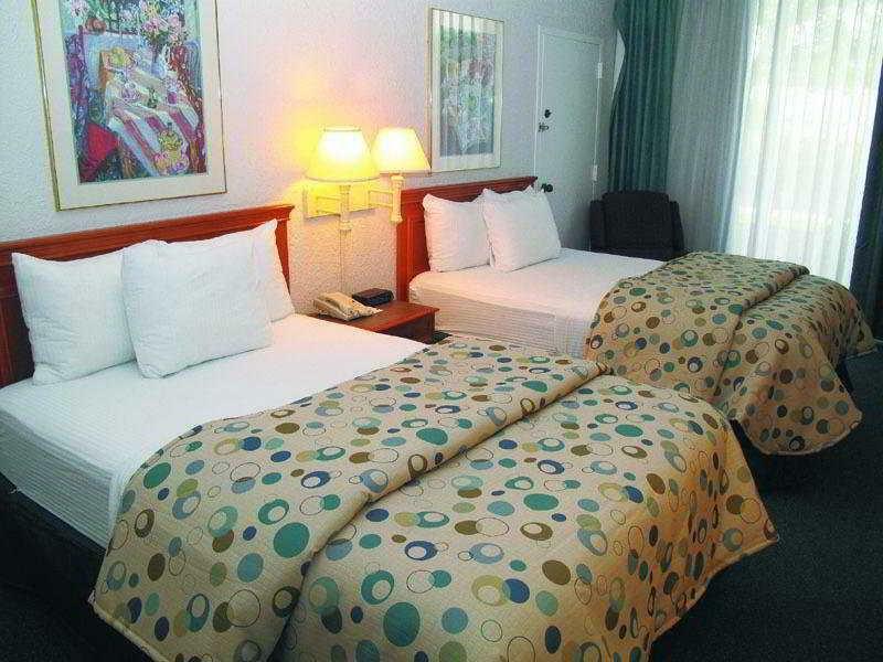 La Quinta By Wyndham Airport/opryland Nashville