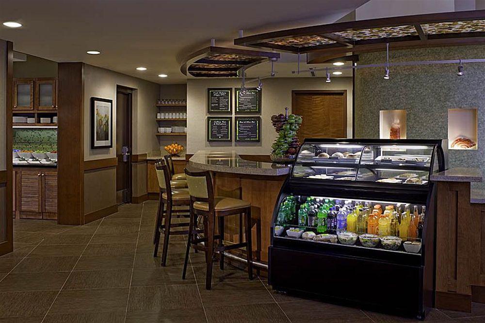 Hyatt Place Opryland Hotel 3*