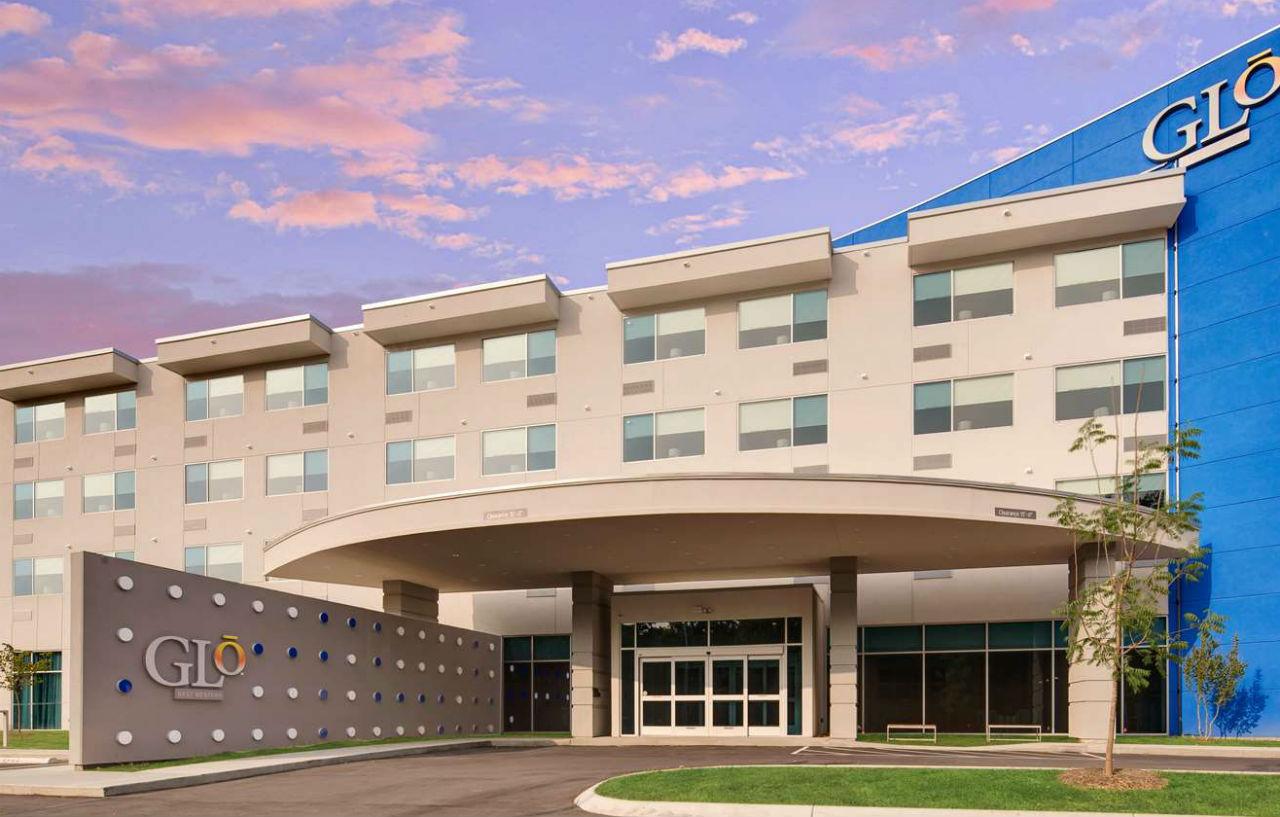 Glo Western Airport Hotel