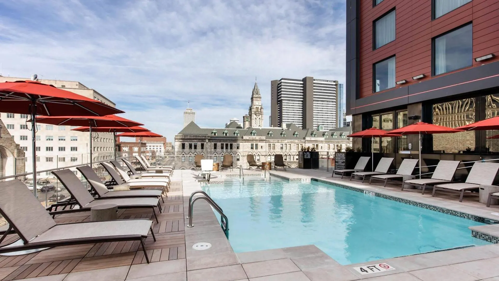 Top Places to Stay in Downtown Nashville